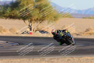 media/Dec-07-2024-CVMA (Sat) [[21c5f1ef85]]/Race 13-Amateur Supersport Middleweight/